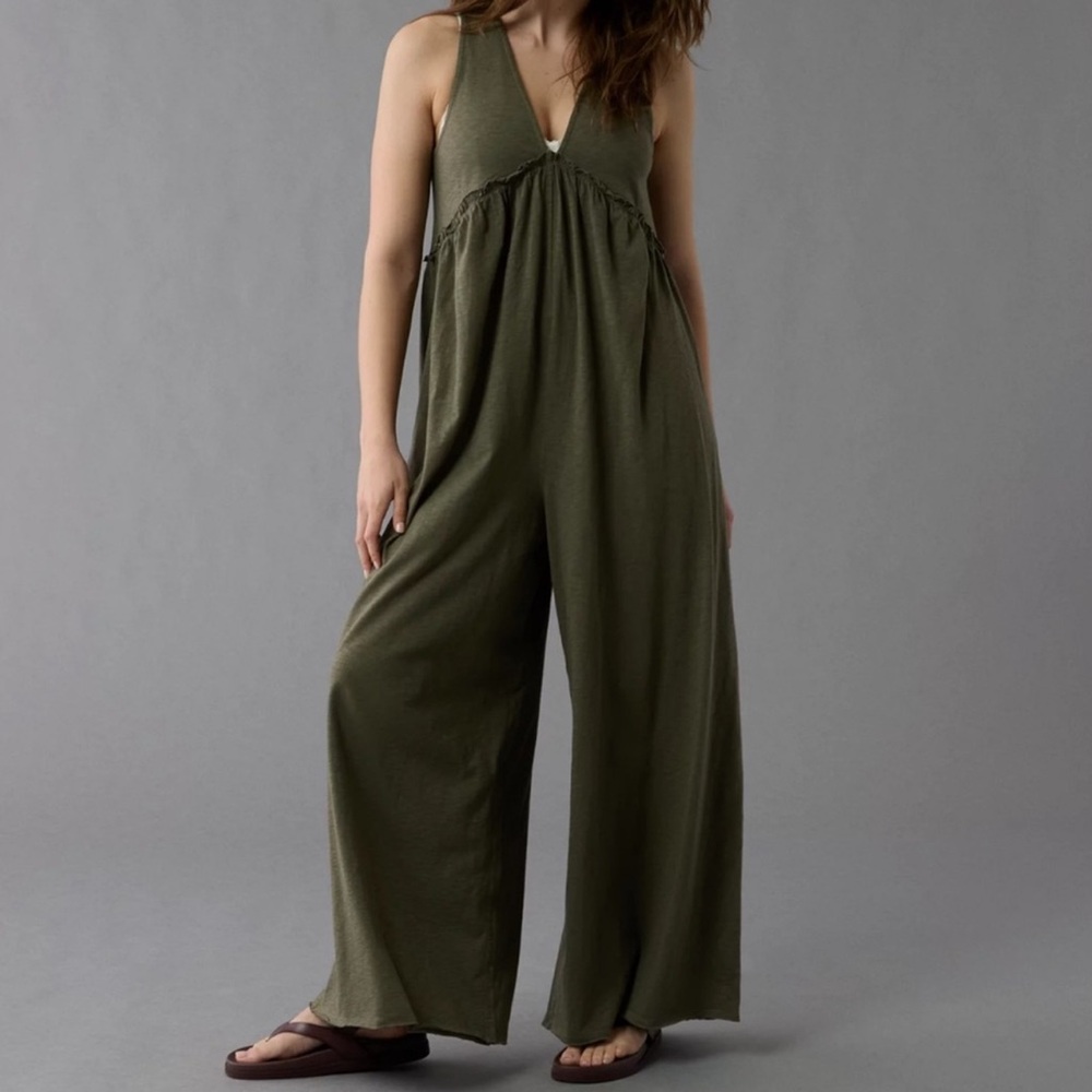 American Eagle Outfitters Khaki Green Jumpsuit